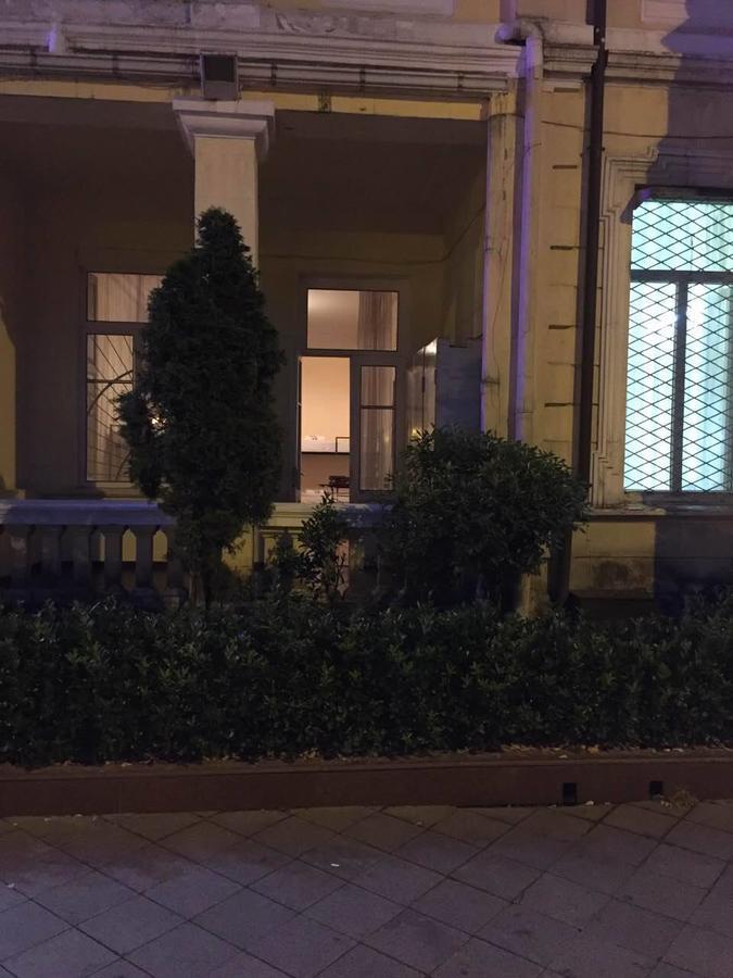 Mar Nero Vandrarhem Batumi Exteriör bild