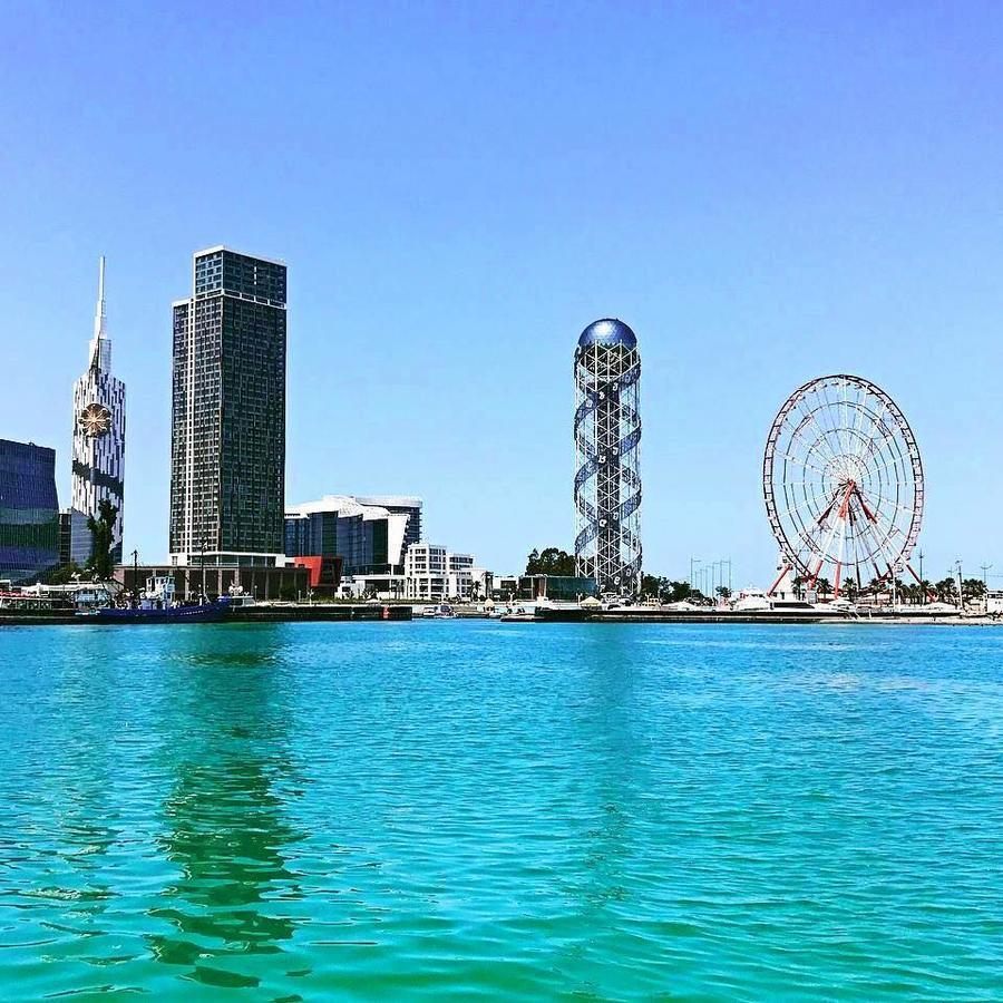 Mar Nero Vandrarhem Batumi Exteriör bild