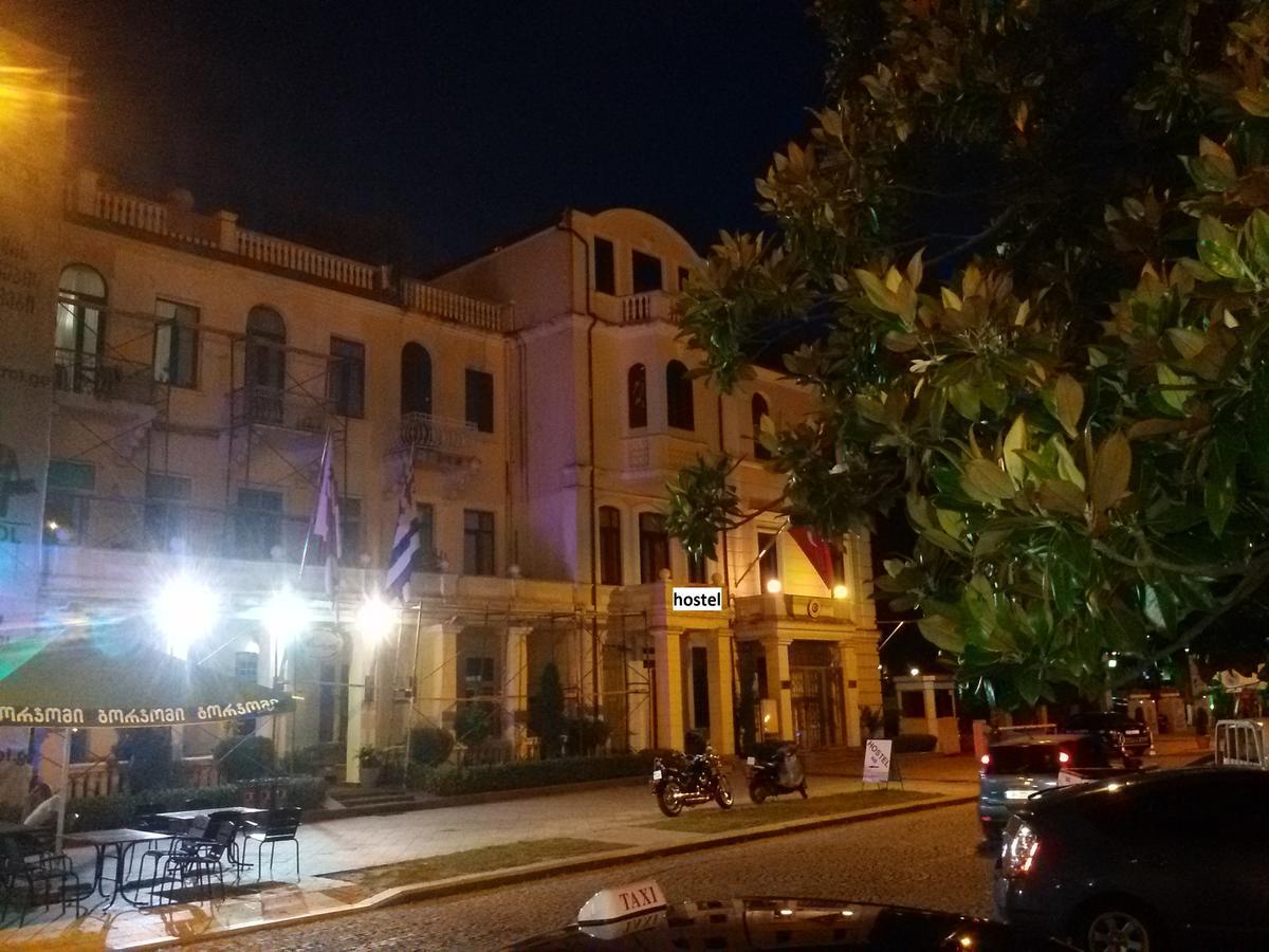 Mar Nero Vandrarhem Batumi Exteriör bild